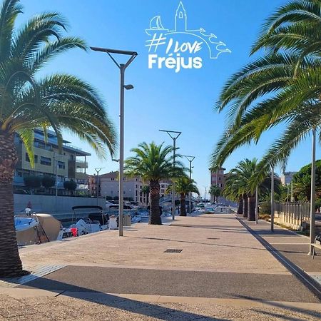 Ferienwohnung T2/T3 Duplex A Port Frejus Proche De La Mer Exterior foto